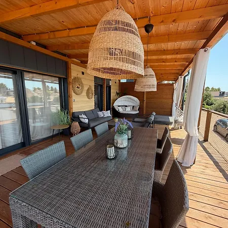 Sunny Holiday home *
